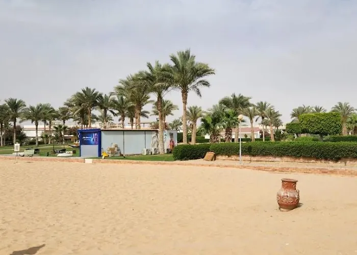 Luxury In Jaz Little Venice Elsokhna Golf With Private Garden & Pool View - Families Only Villa Ain Sukhna