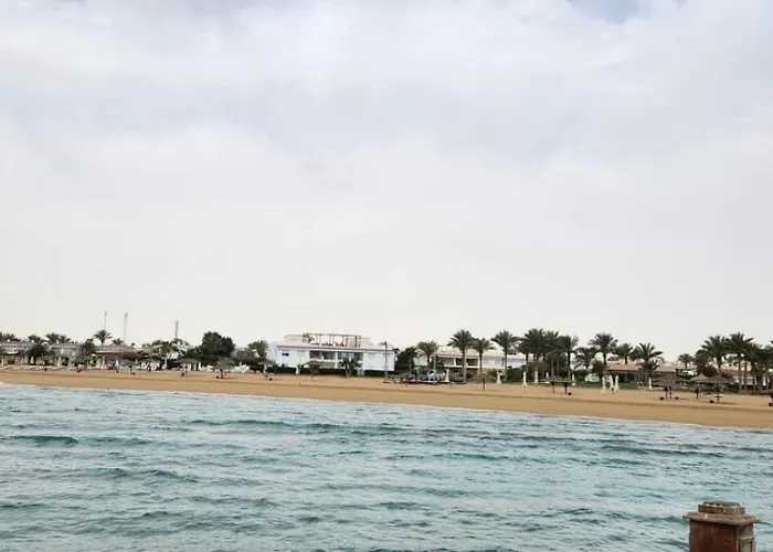 Luxury In Jaz Little Venice Elsokhna Golf With Private Garden & Pool View - Families Only