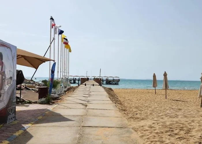 Luxury In Jaz Little Venice Elsokhna Golf With Private Garden & Pool View - Families Only Villa