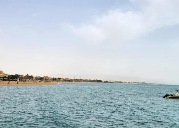 Villa Luxury In Jaz Little Venice Elsokhna Golf With Private Garden & Pool View - Families Only