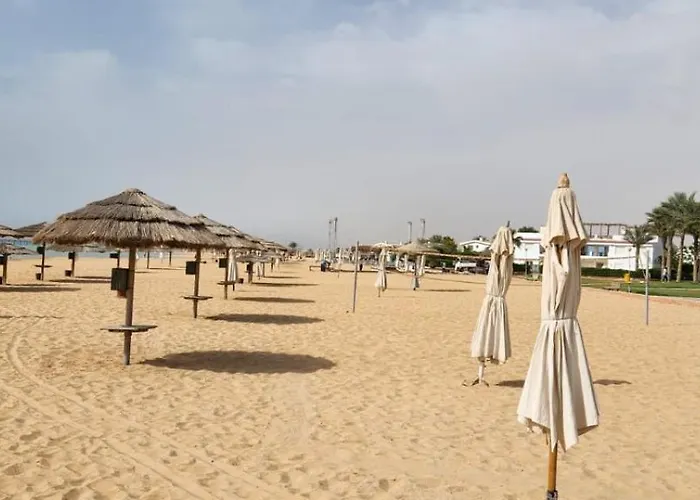 Luxury In Jaz Little Venice Elsokhna Golf With Private Garden & Pool View - Families Only * Ain Sukhna