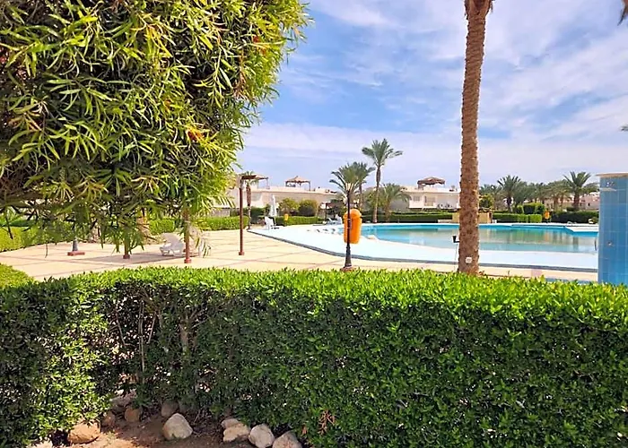 Luxury In Jaz Little Venice Elsokhna Golf With Private Garden & Pool View - Families Only