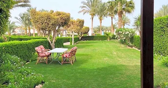 Luxury In Jaz Little Venice Elsokhna Golf With Private Garden & Pool View - Families Only Villa
